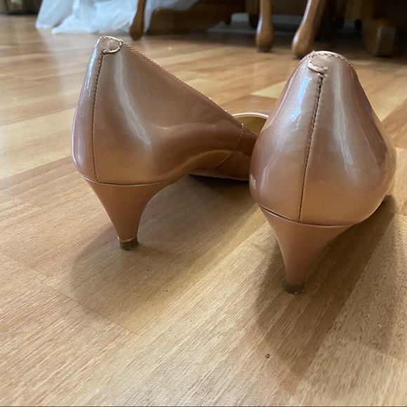 Cole Hahn Juliana 45 Nike Air Pumps - Picture 3 of 15